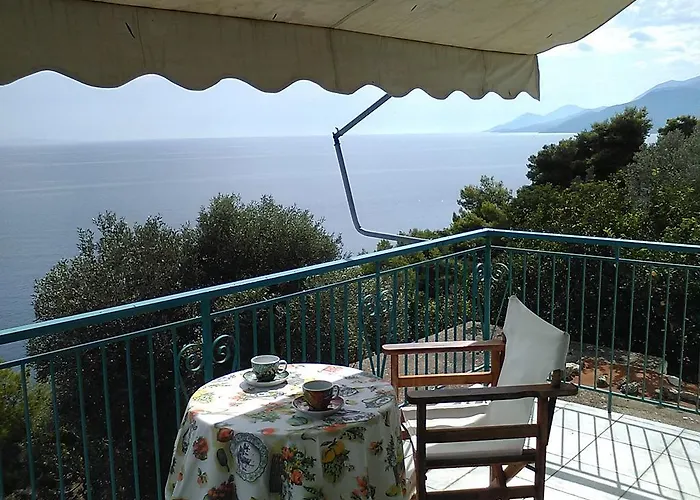 Castle Sea View Parálion Ástros