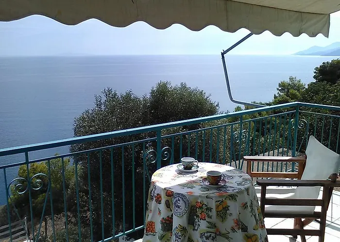 Castle Sea View Semesterbostad