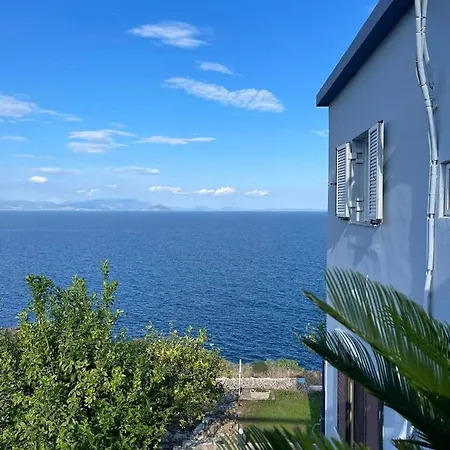 Castle Sea View * Paralio Astros
