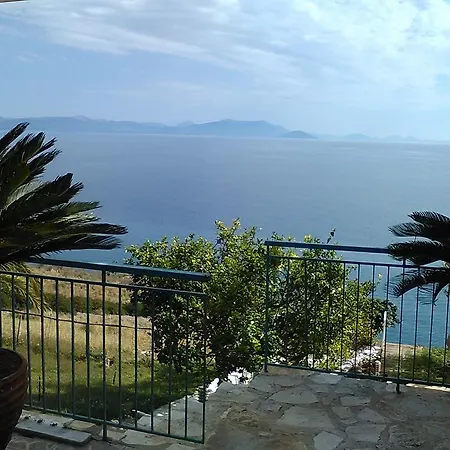 Prázdninový dům Castle Sea View *