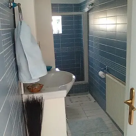 Prázdninový dům Castle Sea View *