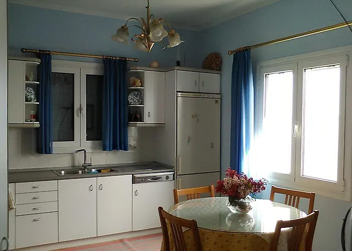 Castle Sea View بيت للعطل