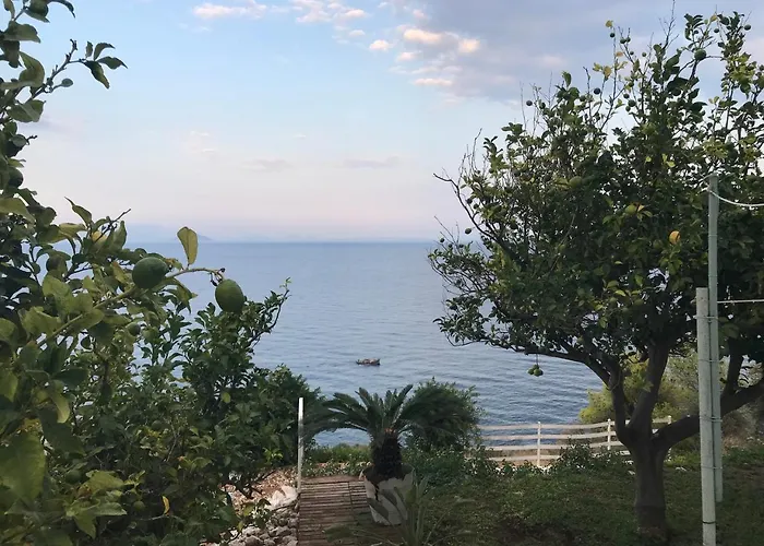 Castle Sea View بيت للعطل